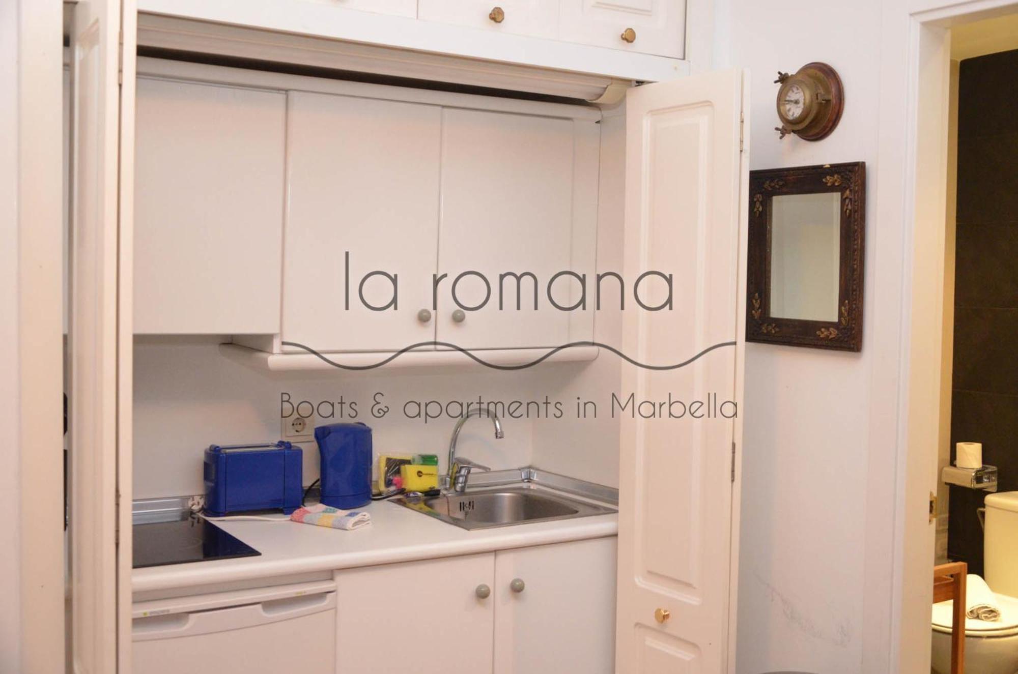 Laromanamarbella Punto Es מראה חיצוני תמונה